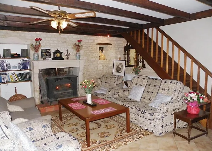 Sleeps 12 With 10m Private Pool